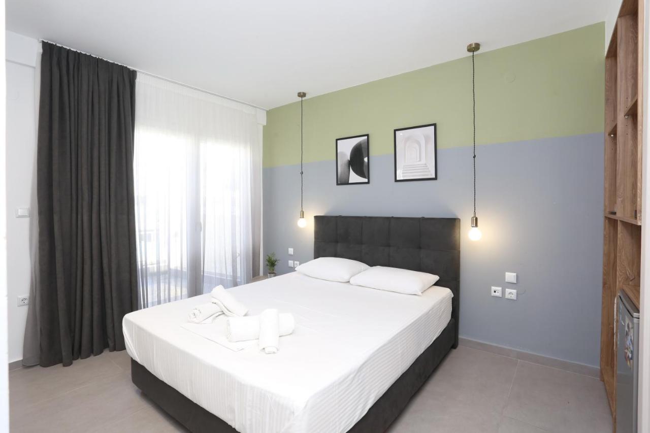 Downtown Seaside Suites เทสซาโลนิกิ ภายนอก รูปภาพ