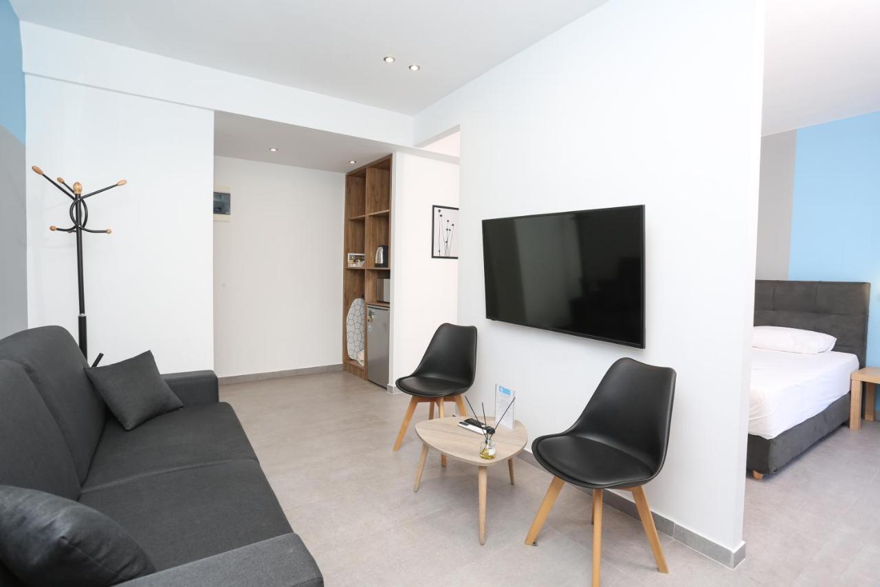 Downtown Seaside Suites เทสซาโลนิกิ ภายนอก รูปภาพ