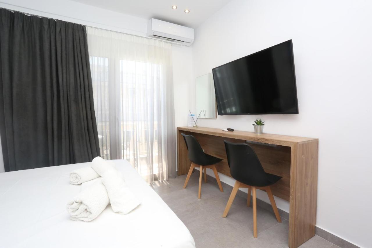 Downtown Seaside Suites เทสซาโลนิกิ ภายนอก รูปภาพ